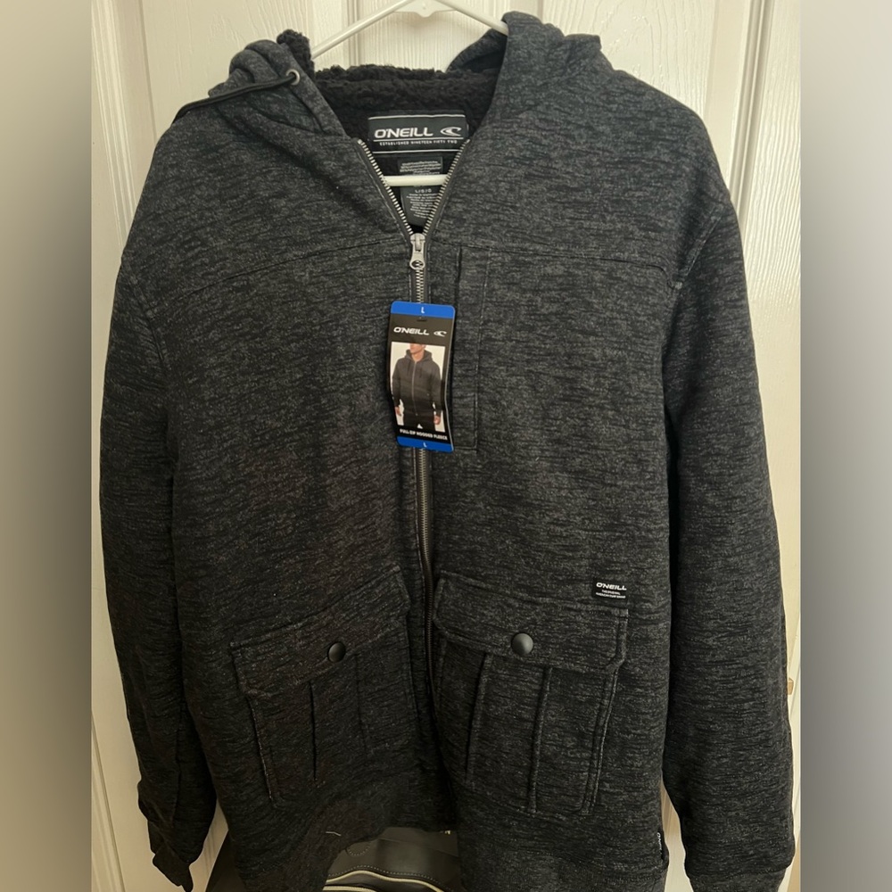 Men’s O’Neill fleece zip up hoodie, size large. Brand new, never worn